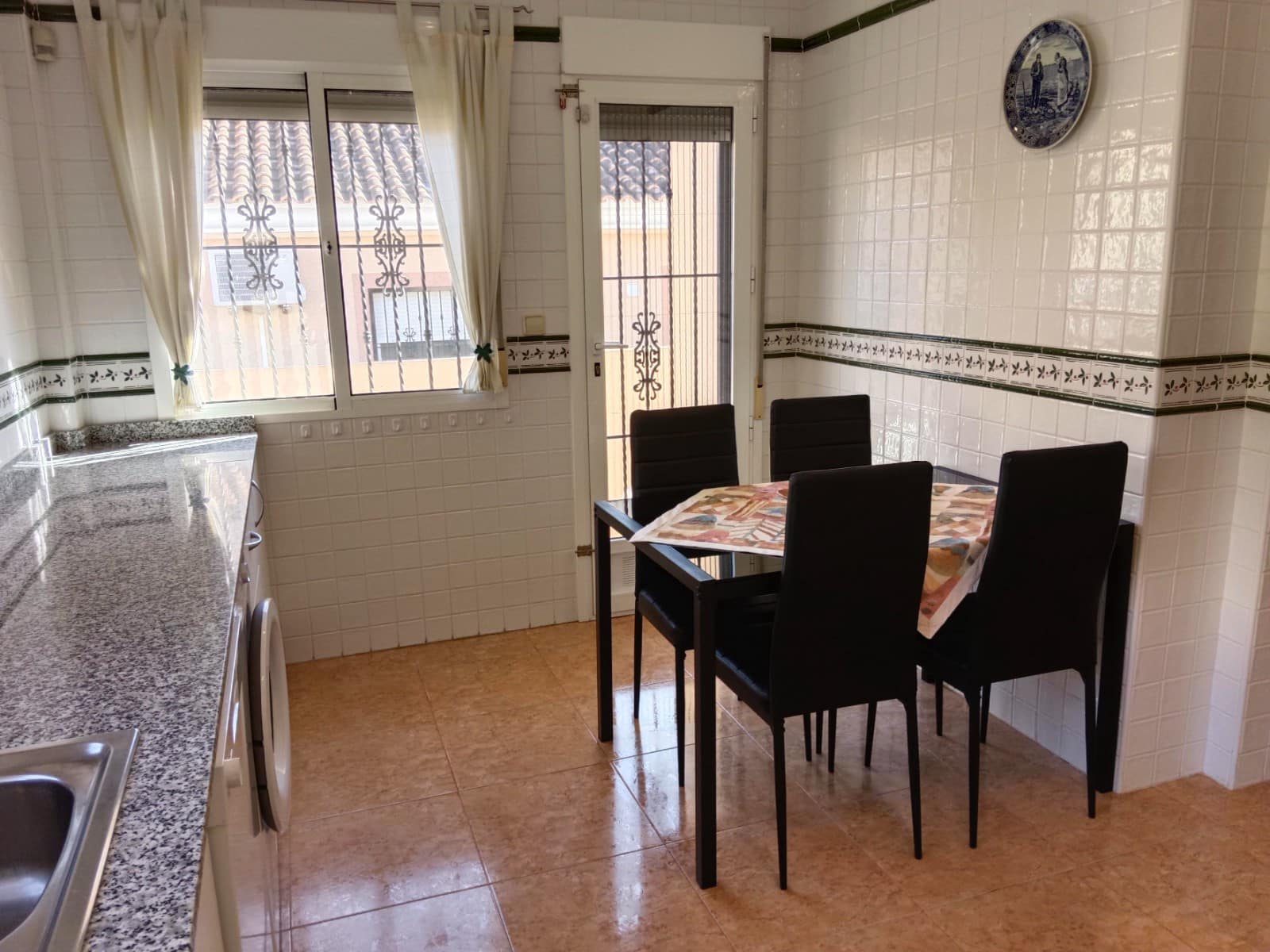   3 soveværelse   ferieVilla i La Marina   med   swimmingpool   - € 630 (Ref: 6968362)