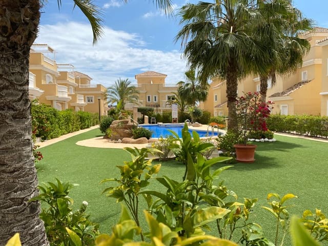 2 quarto Apartamento para arrendamento para férias em La Marina, Elche / Elx com piscina Garagem - 420 € (Ref: 6968368)