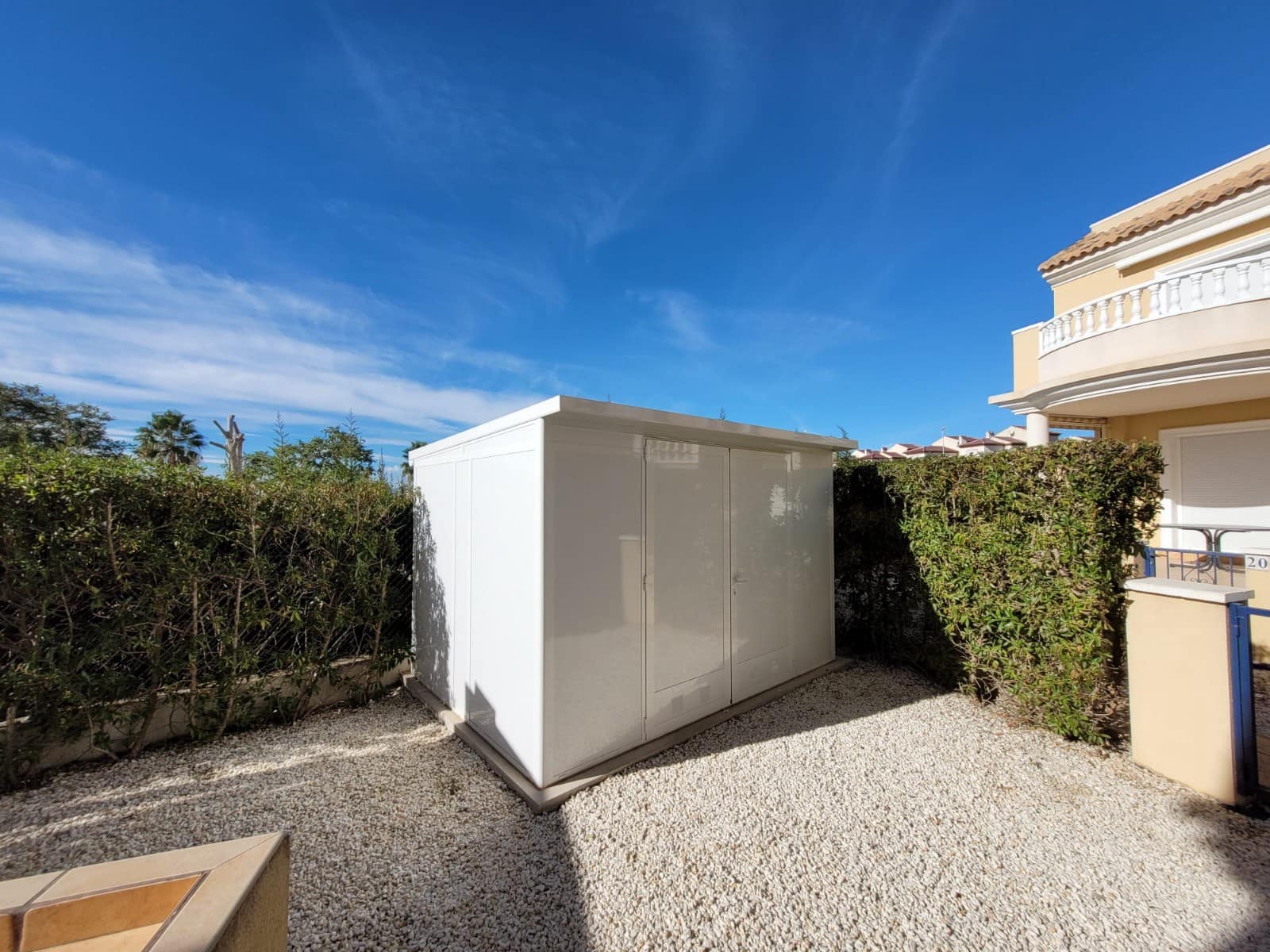 Appartement de 2 chambres de location de vacances à La Marina avec piscine garage - 420 € (Ref: 6968368)