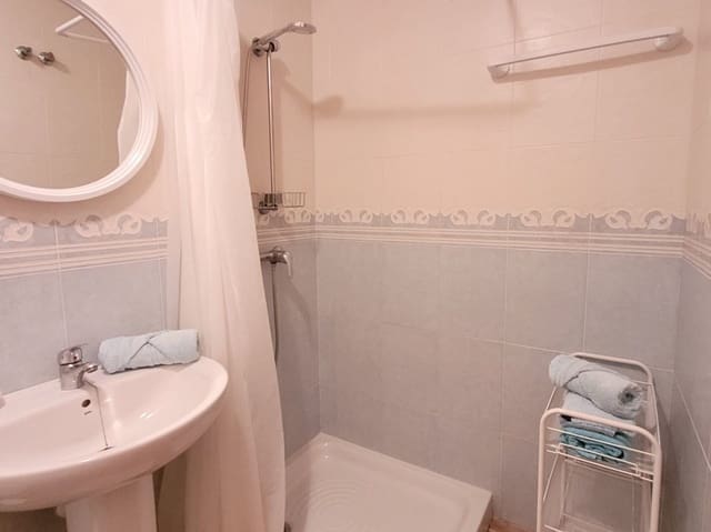 2 slaapkamer Appartement voor vakantieverhuur in Gaspar Perelló, Torrevieja - € 280 (Ref: 6968369)