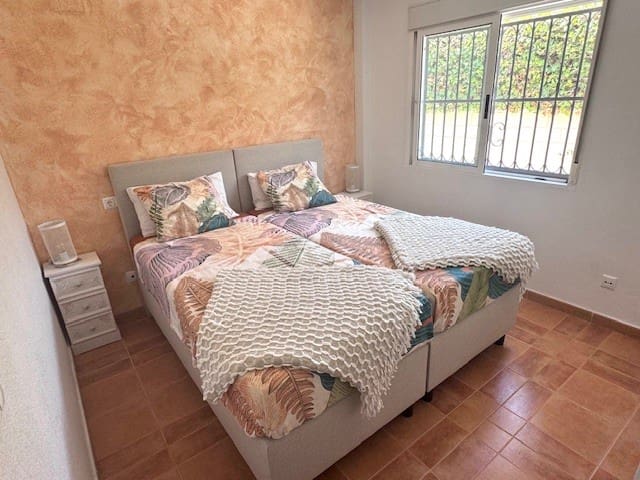 2 bedroom Villa for holiday rental in La Marina with pool garage - € 630 (Ref: 6968370)