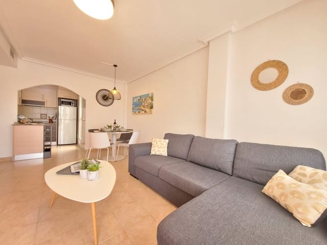   2 soveværelse   ferieRækkehus i La Marina, Elche / Elx med   swimmingpool   - € 399 (Ref: 6968378)