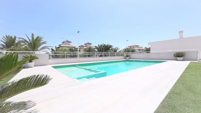 Appartement de 2 chambres de location de vacances à La Marina, Elche / Elx avec piscine - 455 € (Ref: 6968381)