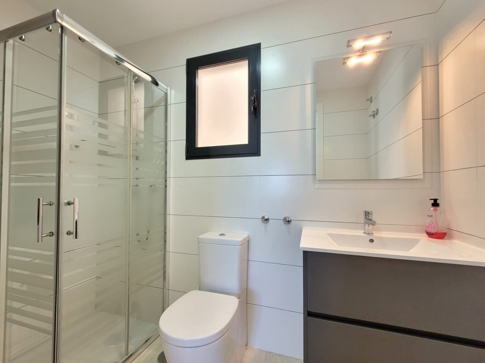 2 slaapkamer Appartement voor vakantieverhuur in La Mata met zwembad - € 630 (Ref: 6968386)