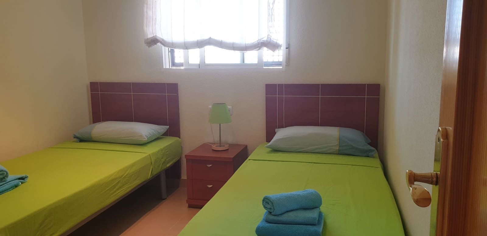 2 quarto Apartamento para arrendamento para férias em Guardamar del Segura com piscina Garagem - 385 € (Ref: 6968394)