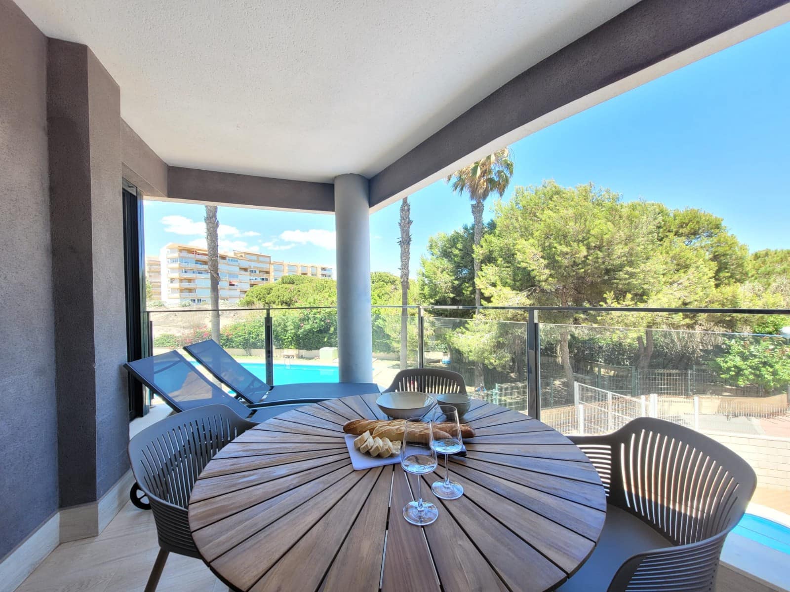 2 soverom Leilighet til salgs i La Mata med svømmebasseng - € 630 (Ref: 6968396)