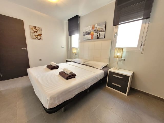 2 sovrum Lägenhet för semesterbostäder i Los Europeos, Torrevieja med pool garage - 560 € (Ref: 6968417)