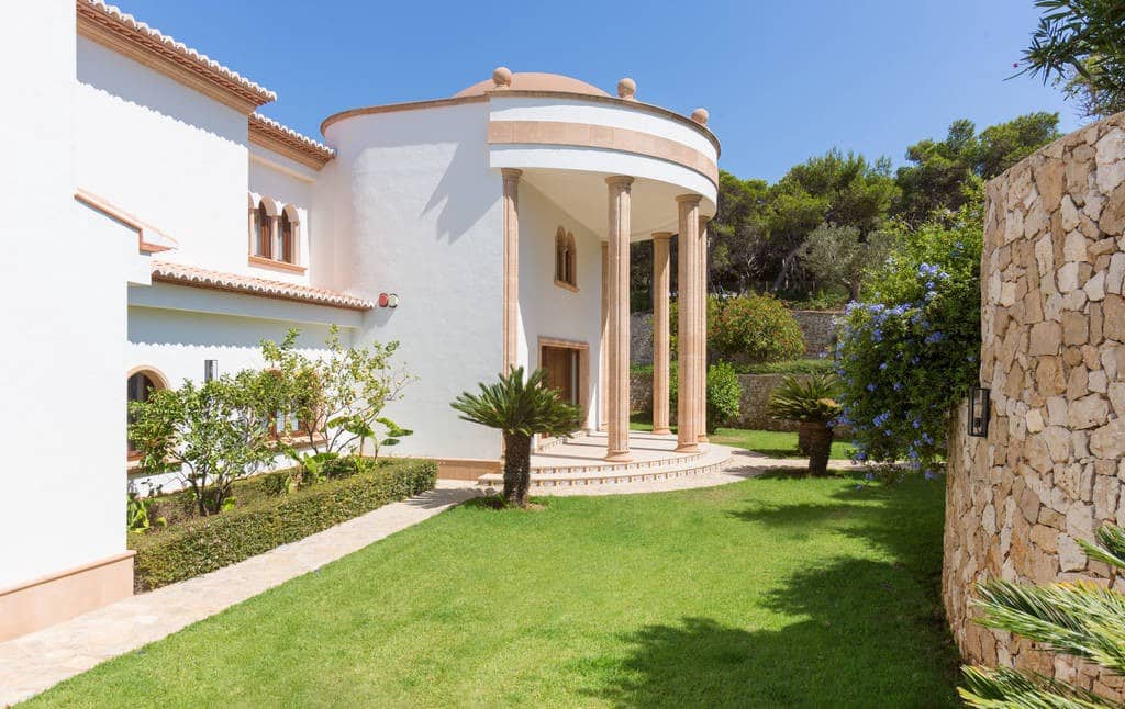 10 slaapkamer Villa te koop in Javea / Xabia met zwembad - € 7.850.000 (Ref: 6968432)