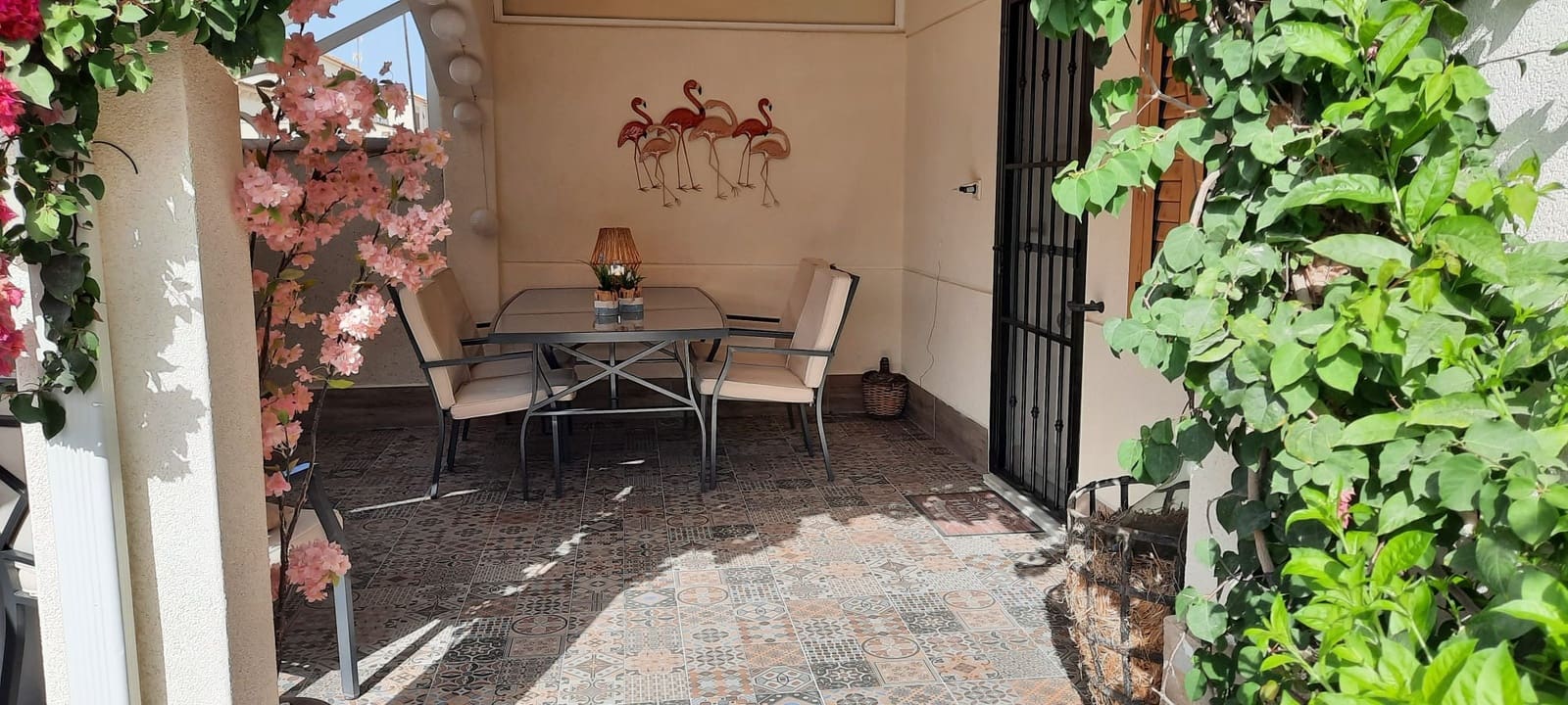 3 makuuhuone Rivitalo lomavuokrausta paikassa Orihuela Costa mukana uima-altaan 
autotalli - 455 € (Ref: 6968485)