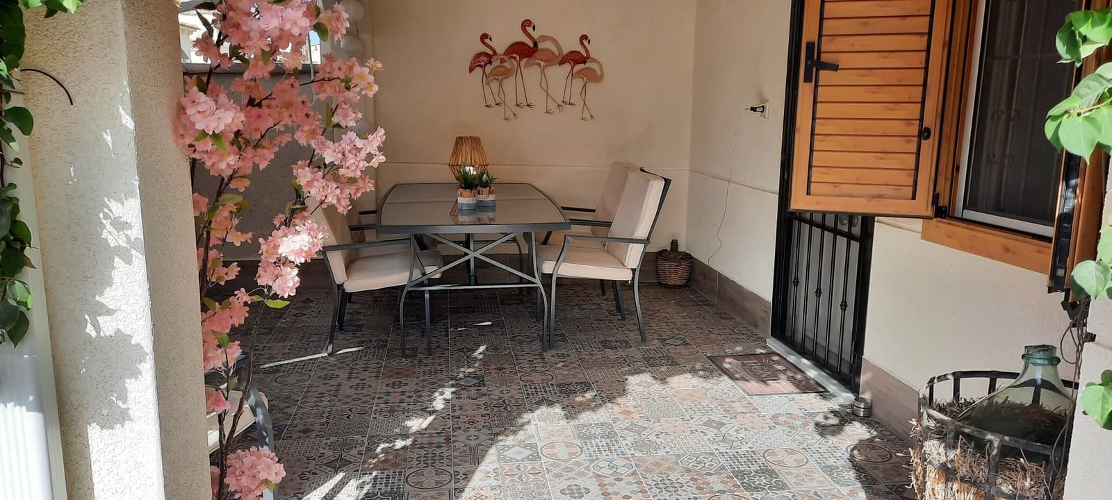 3 makuuhuone Rivitalo lomavuokrausta paikassa Orihuela Costa mukana uima-altaan 
autotalli - 455 € (Ref: 6968485)