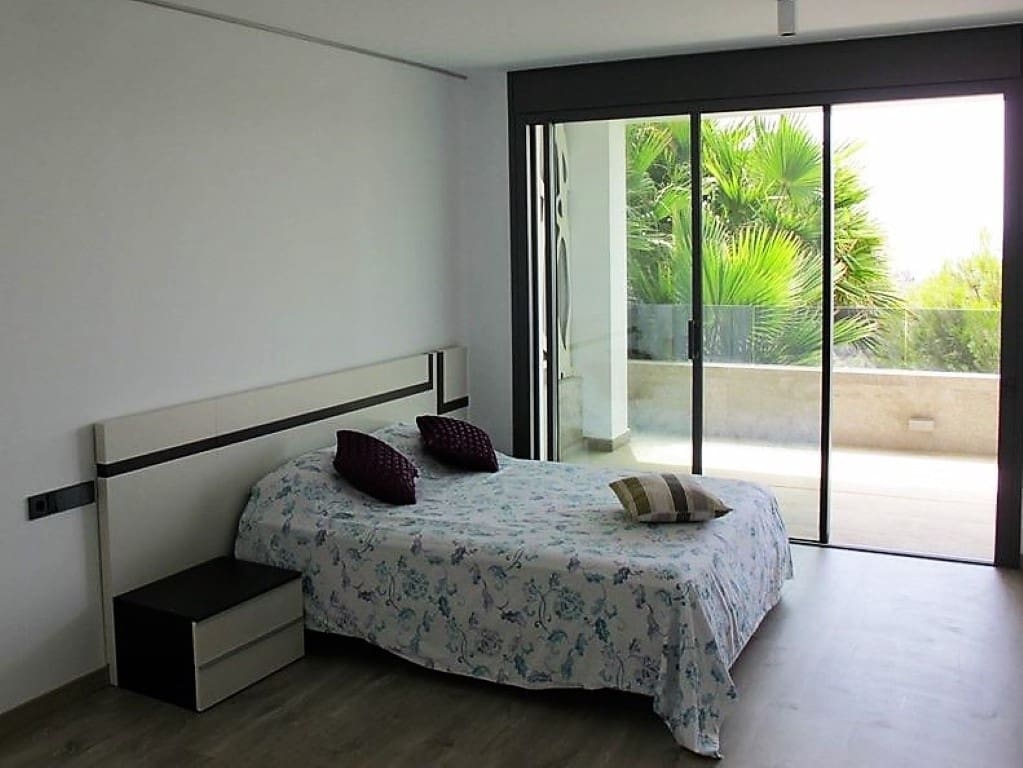 Chalet de 4 habitaciones en Altea en venta con piscina - 2.850.000 € (Ref: 6968556)