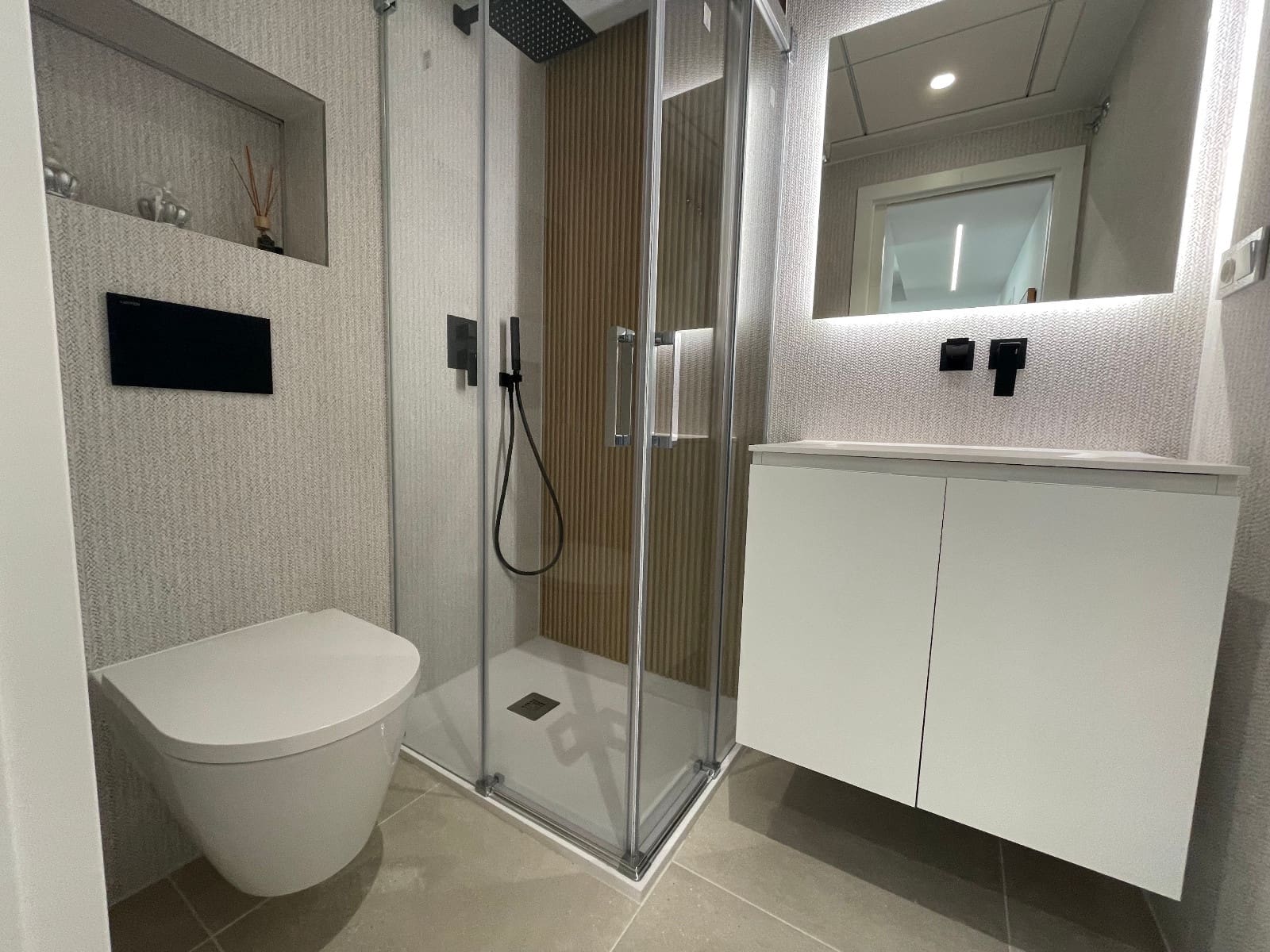 2 slaapkamer Appartement te koop in Denia met zwembad - € 359.000 (Ref: 6968621)