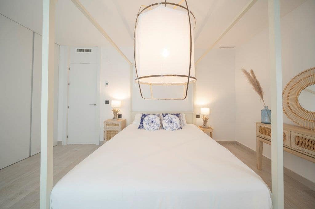 Villa/Maison de 5 chambres de location de vacances à La Mata avec piscine garage - 2 380 € (Ref: 6968639)