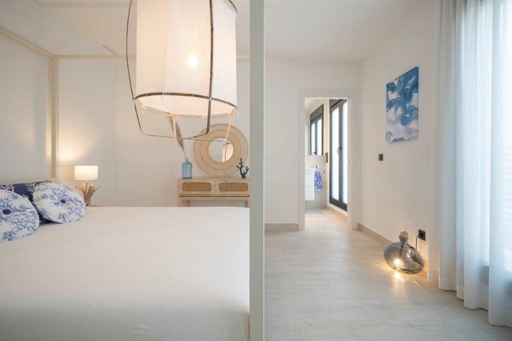 Villa/Maison de 5 chambres de location de vacances à La Mata avec piscine garage - 2 380 € (Ref: 6968639)