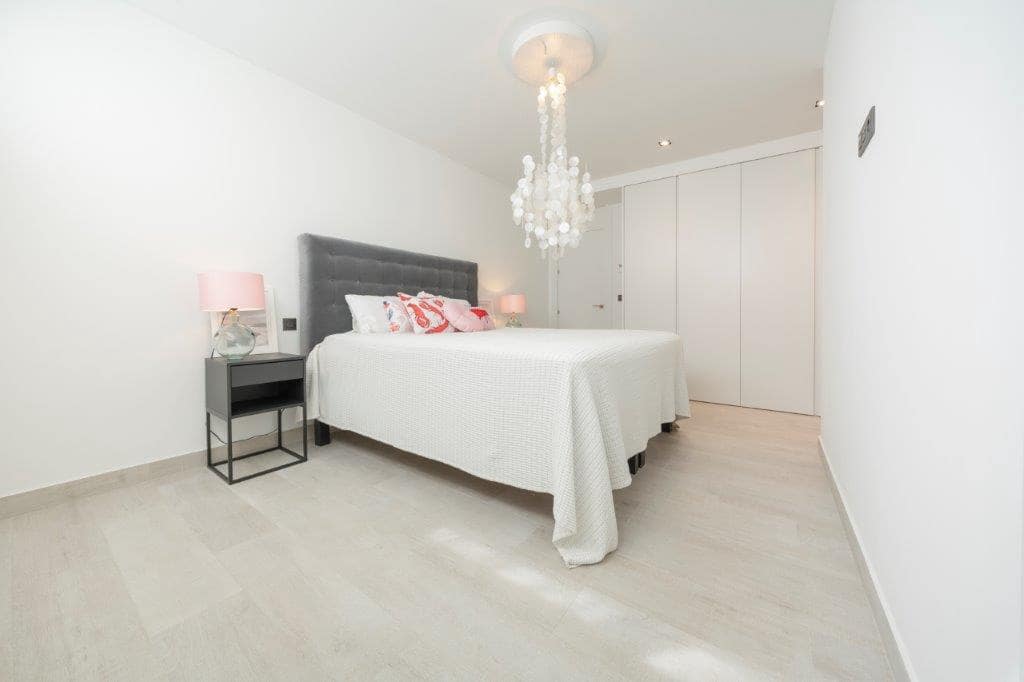 Villa/Maison de 5 chambres de location de vacances à La Mata avec piscine garage - 2 380 € (Ref: 6968639)