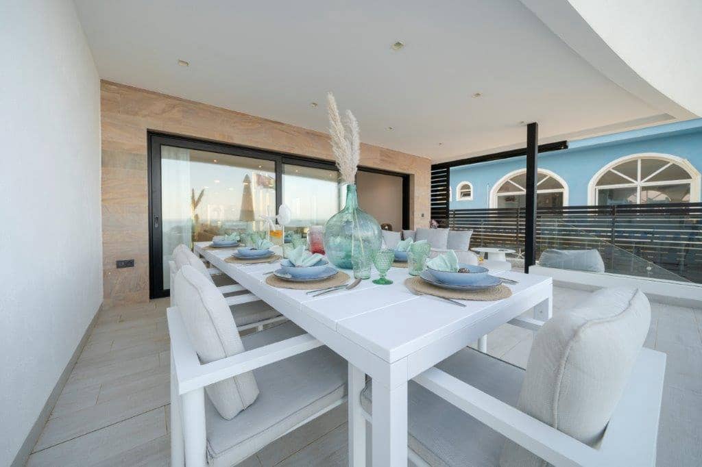 Villa/Maison de 5 chambres de location de vacances à La Mata avec piscine garage - 2 380 € (Ref: 6968639)