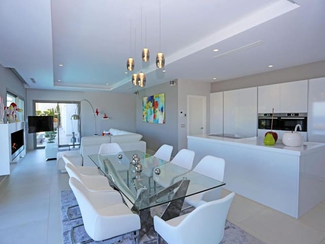 4 soveværelse Villa til salg i Javea / Xàbia med swimmingpool - € 1.795.000 (Ref: 6968642)