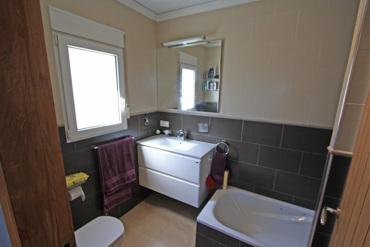 4 slaapkamer Villa te koop in Denia - € 650.000 (Ref: 6968735)