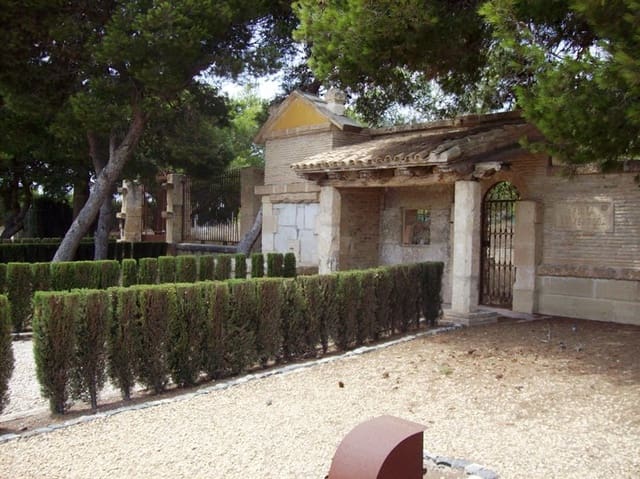 4 soveværelse Finca/Landehus til salg i Ciudad Quesada, Rojales med swimmingpool garage - € 999.950 (Ref: 6979078)