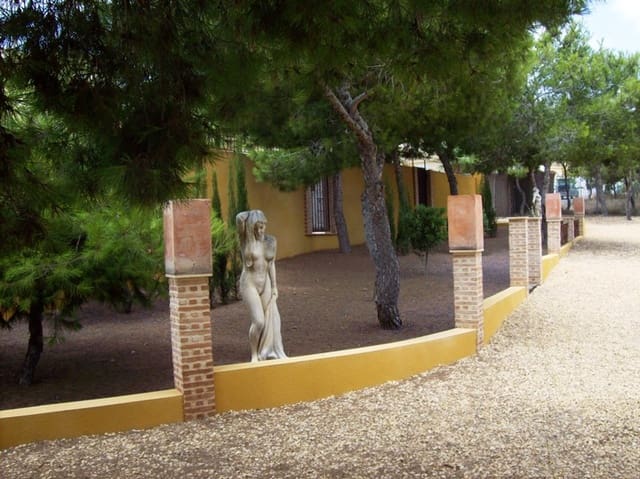 4 soveværelse Finca/Landehus til salg i Ciudad Quesada, Rojales med swimmingpool garage - € 999.950 (Ref: 6979078)