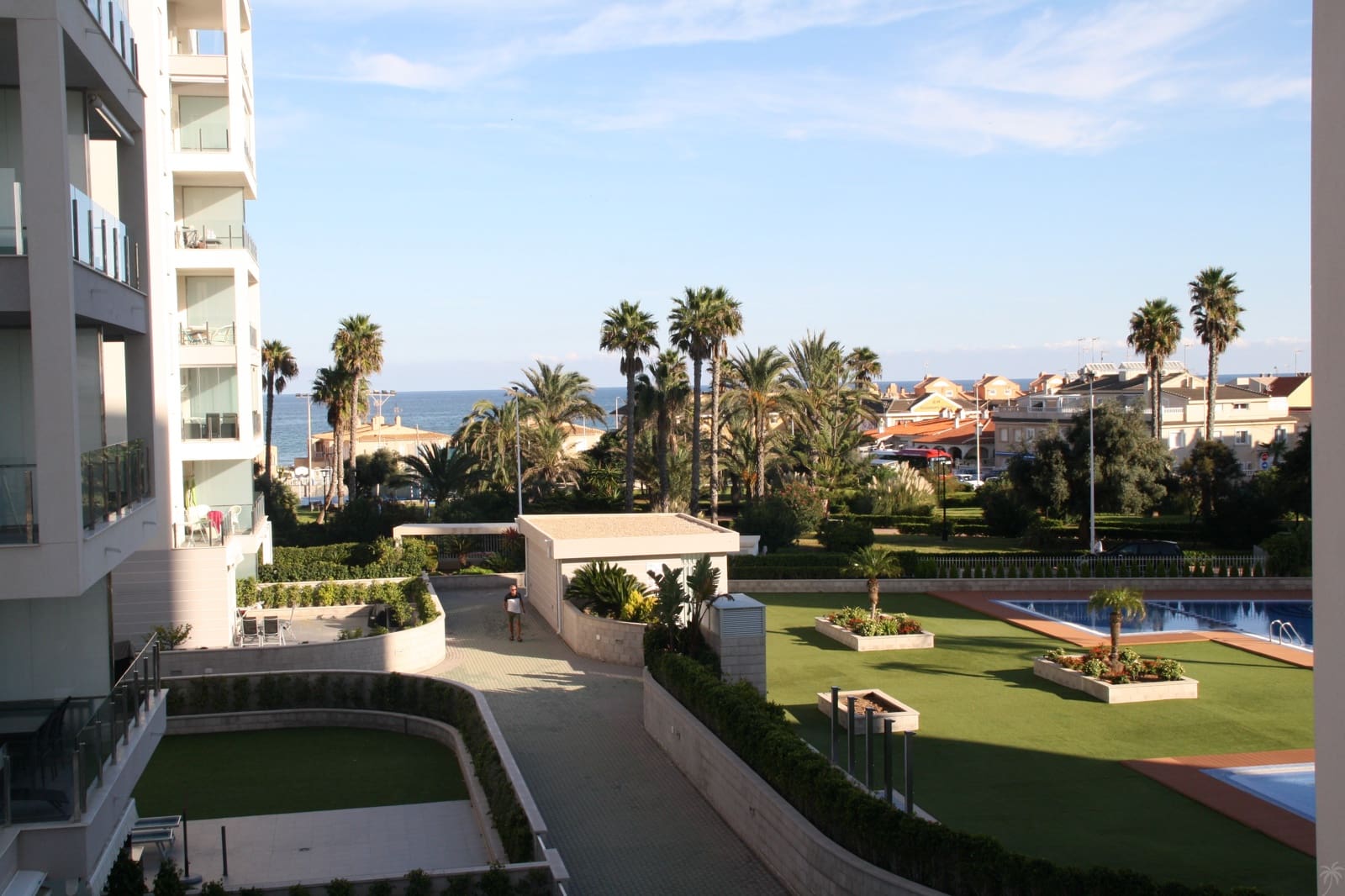 2 slaapkamer Appartement voor vakantieverhuur in La Mata met zwembad - € 399 (Ref: 7074735)