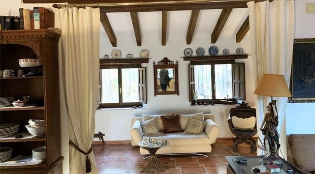 4 makuuhuone Maalaistalo myytävänä paikassa Dénia - 699 000 € (Ref: 7085138)