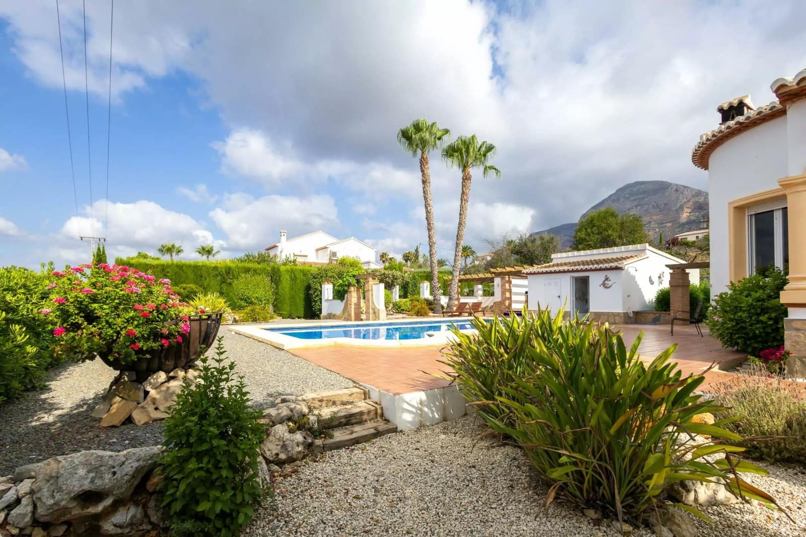 3 chambre Villa/Maison à vendre à Javea / Xabia avec piscine - 750 000 € (Ref: 7095413)