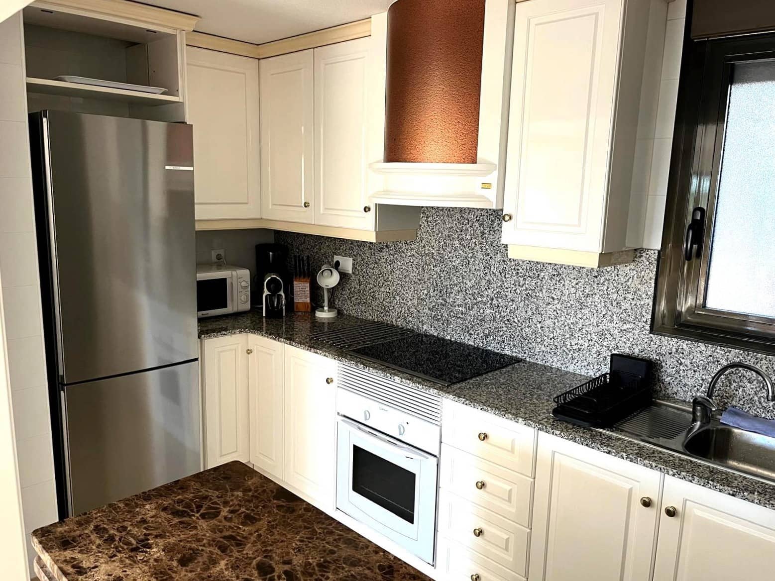   2 soveværelse   ferieLejlighed i Villamartin   med   swimmingpool   - € 385 (Ref: 7149967)