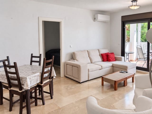 2 bedroom Apartment for holiday rental in Villamartin, Orihuela with pool - € 385 (Ref: 7149967)