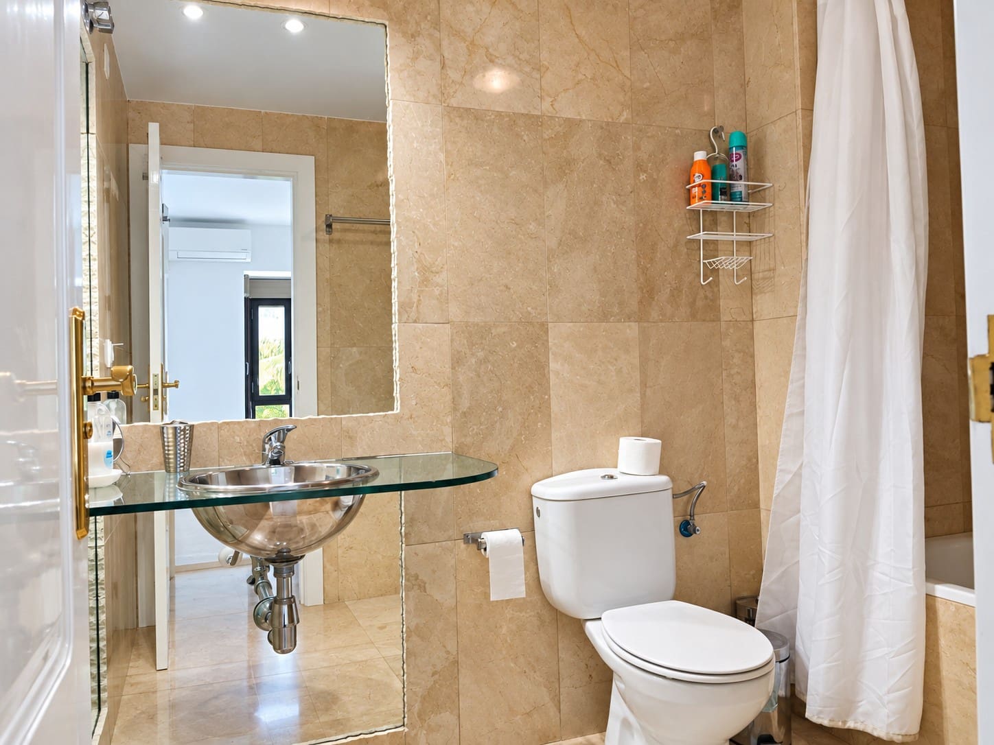 2 slaapkamer Appartement voor vakantieverhuur in Villamartin met zwembad - € 385 (Ref: 7149967)