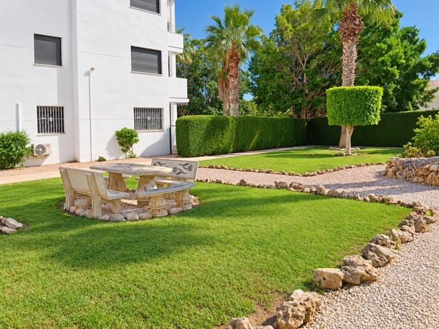 2 bedroom Apartment for holiday rental in Villamartin, Orihuela with pool - € 385 (Ref: 7149967)