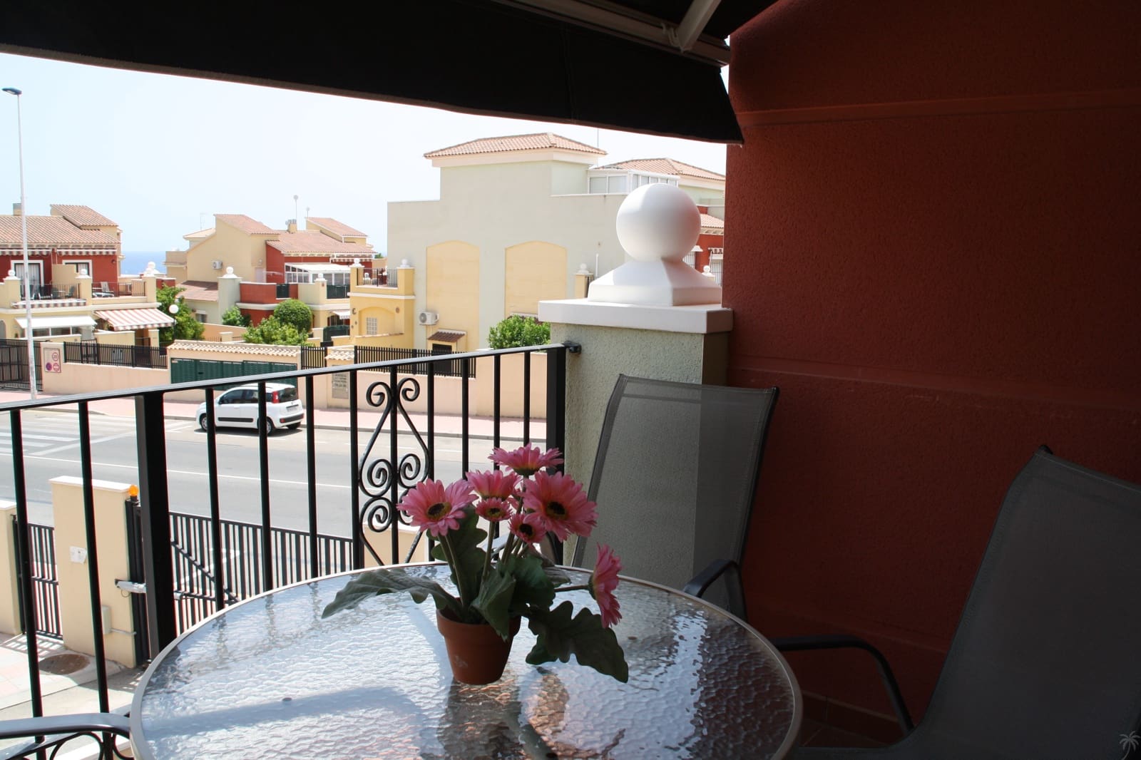 2 bedroom Apartment for holiday rental in Torrevieja with pool garage - € 385 (Ref: 7186356)