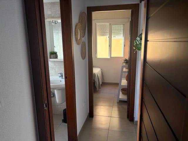 2 bedroom Apartment for holiday rental in Torrevieja with pool garage - € 385 (Ref: 7186356)