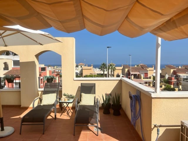 2 bedroom Apartment for holiday rental in Torrevieja with pool garage - € 385 (Ref: 7186356)