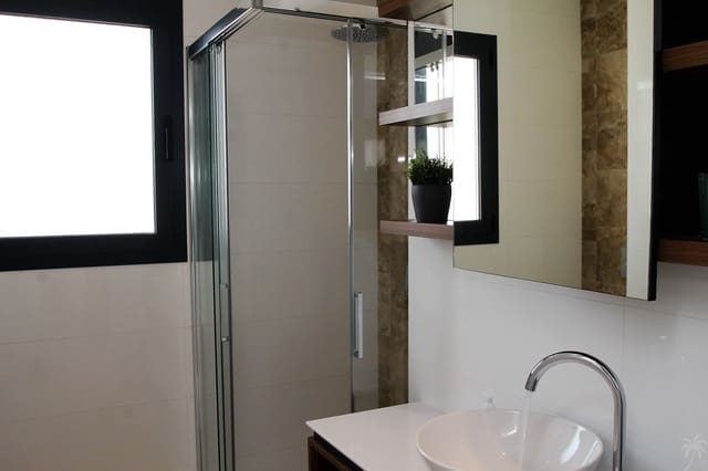 2 slaapkamer Appartement voor vakantieverhuur in Santa Pola met zwembad garage - € 567 (Ref: 7241669)