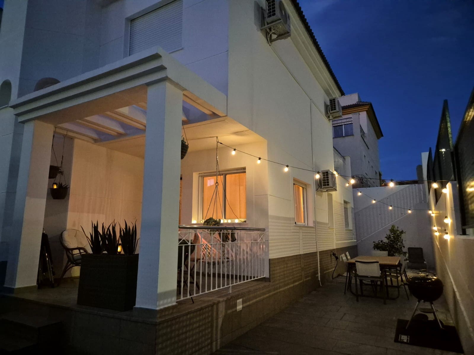 3 quarto Moradia para arrendamento para férias em La Marina com piscina Garagem - 700 € (Ref: 729501)