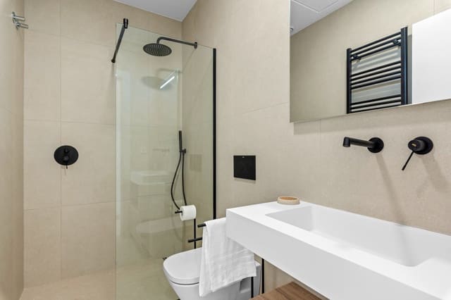 3 bedroom Villa for sale in Los Alcázares with pool - € 579,900 (Ref: 729876)