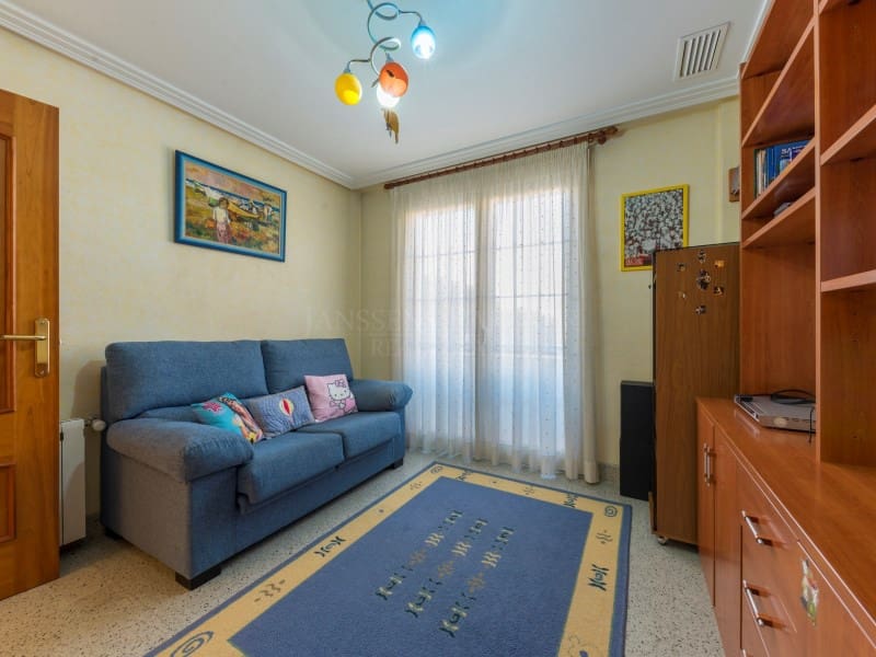 5 chambre Villa/Maison à vendre à Novelda - 540 000 € (Ref: 729879)