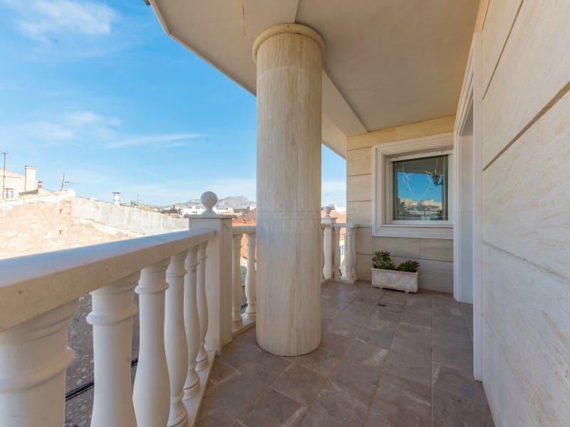 5 chambre Villa/Maison à vendre à Novelda - 540 000 € (Ref: 729879)