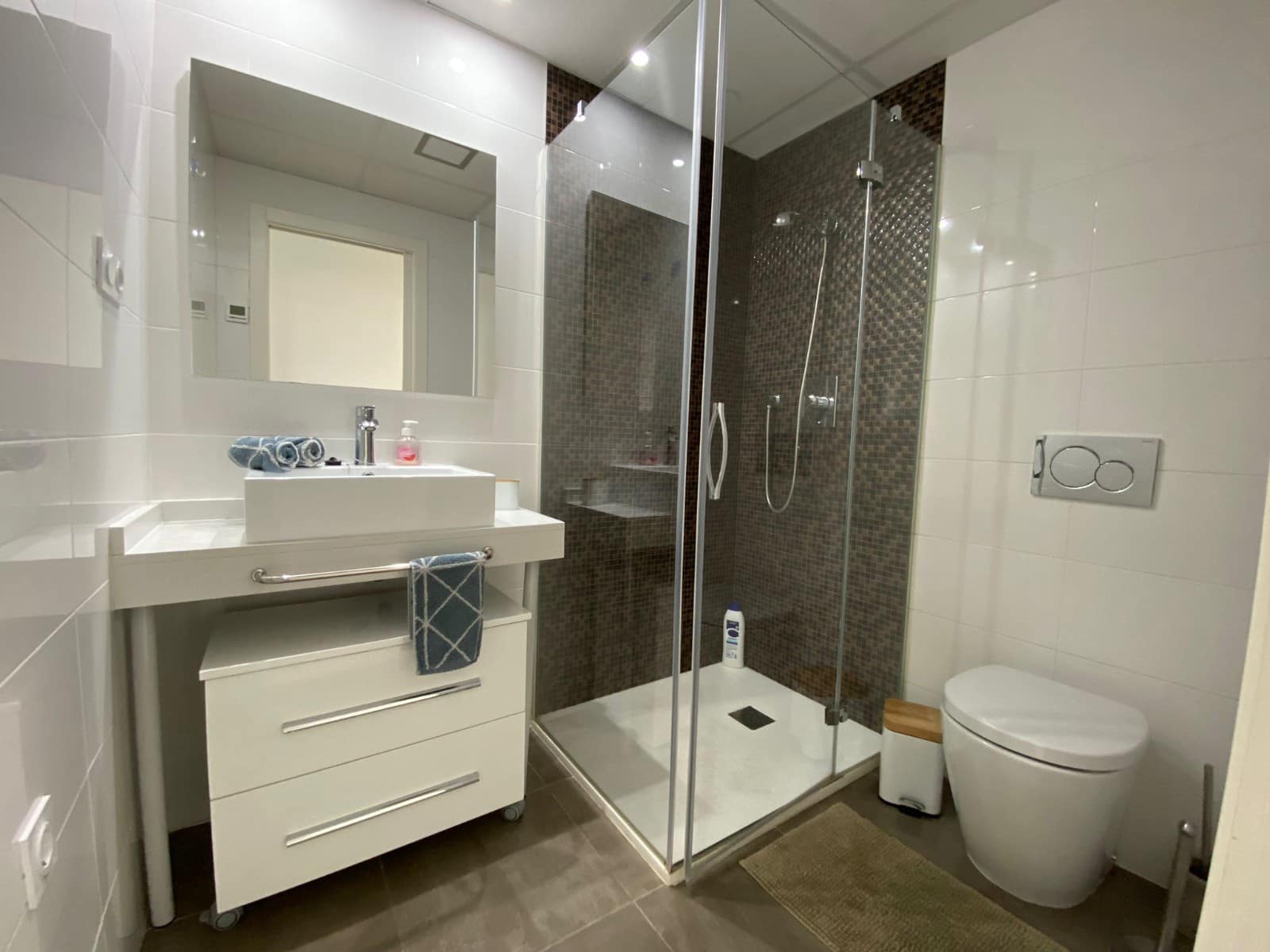 2 Zimmer Ferienapartment in Orihuela Costa mit Pool Garage - 630 € (Ref: 7359266)