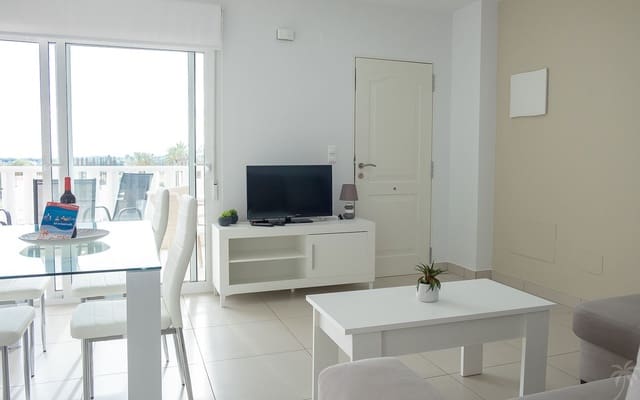 2 quarto Apartamento para arrendamento para férias em La Marina, Elche / Elx com piscina Garagem - 385 € (Ref: 7381662)