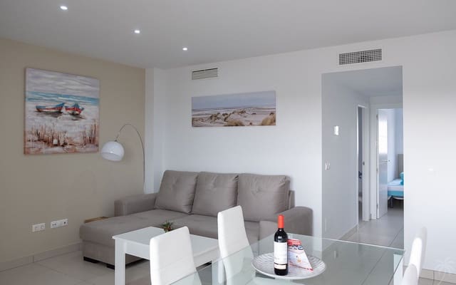 2 quarto Apartamento para arrendamento para férias em La Marina, Elche / Elx com piscina Garagem - 385 € (Ref: 7381662)