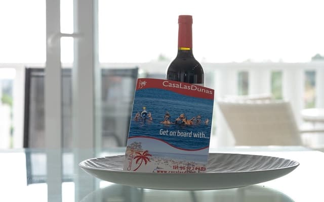 2 quarto Apartamento para arrendamento para férias em La Marina, Elche / Elx com piscina Garagem - 385 € (Ref: 7381662)