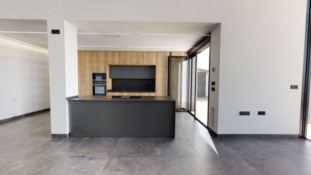 3 soveværelse Villa til salg i Villamartin, Orihuela med swimmingpool - € 799.000 (Ref: 7418899)