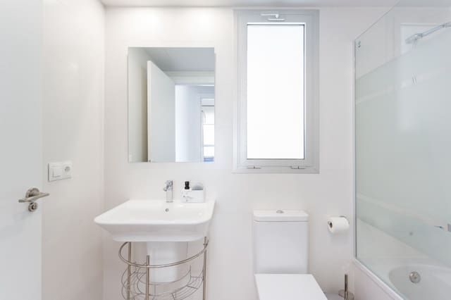 2 quarto Apartamento para arrendamento para férias em El Montgó, Dénia com piscina Garagem - 665 € (Ref: 7441512)