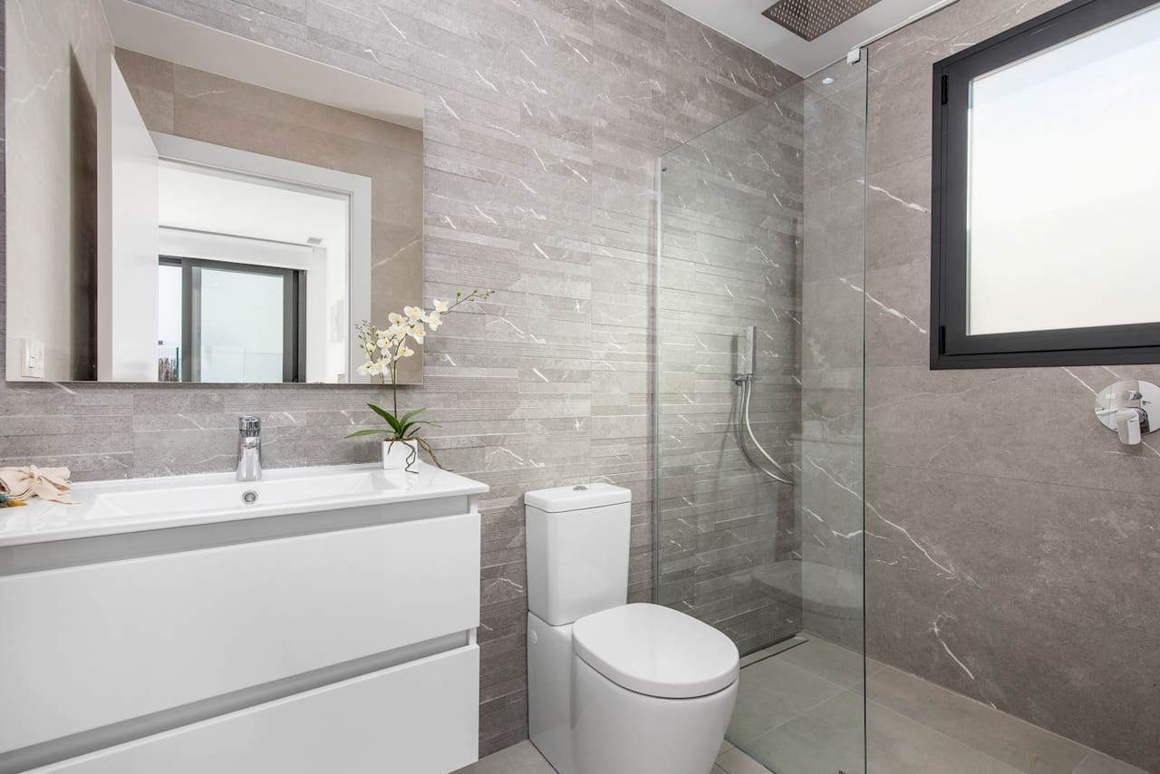 Chalet de 3 habitaciones en Ciudad Quesada en venta con piscina garaje - 569.900 € (Ref: 7446785)