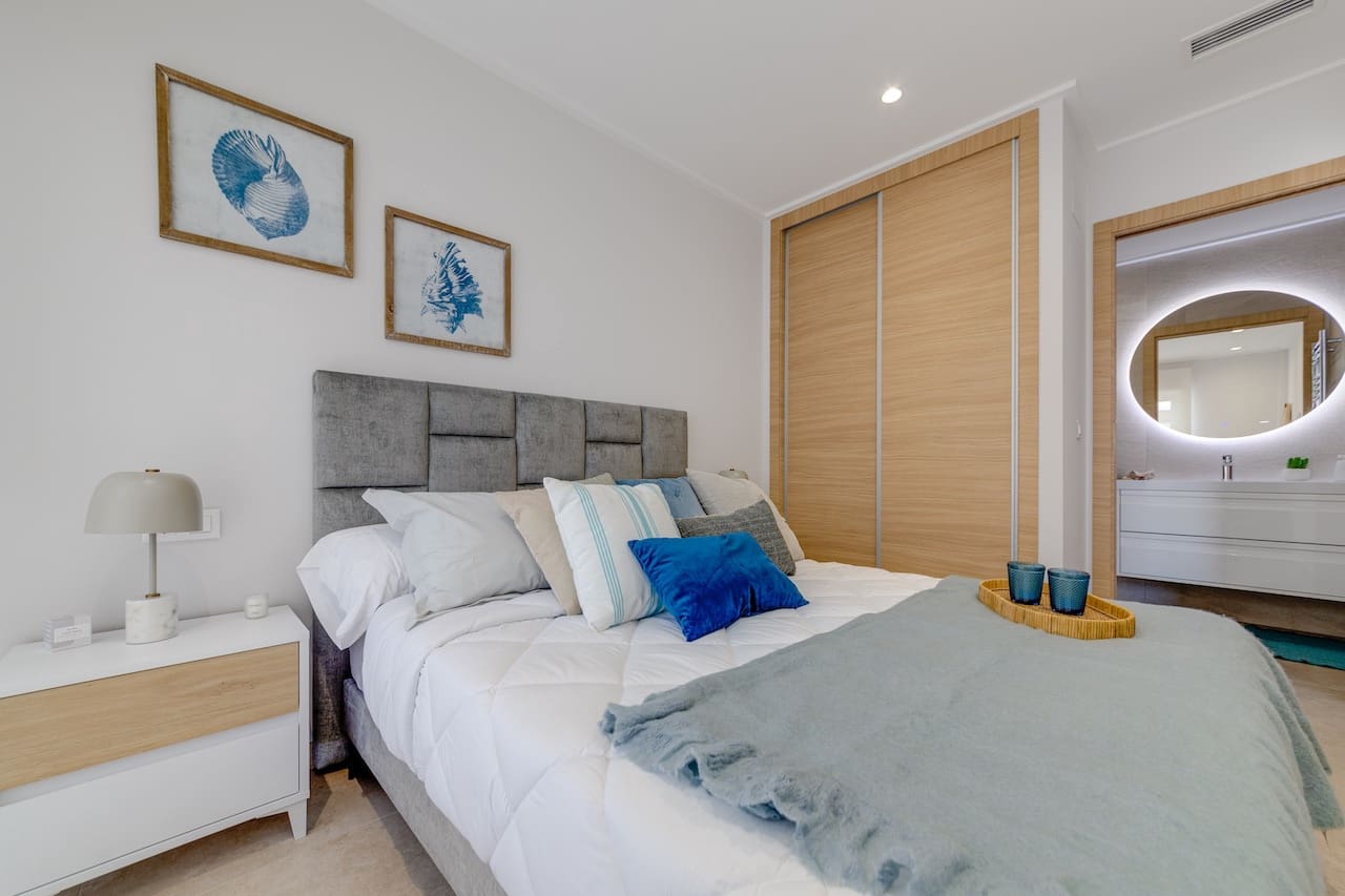 3 bedroom Apartment for sale in El Raso with pool garage - € 259,900 (Ref: 7451208)