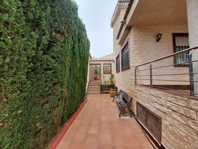 4 chambre Villa/Maison à vendre à Torre de la Horadada, Pilar de la Horadada avec piscine - 550 000 € (Ref: 7472417)