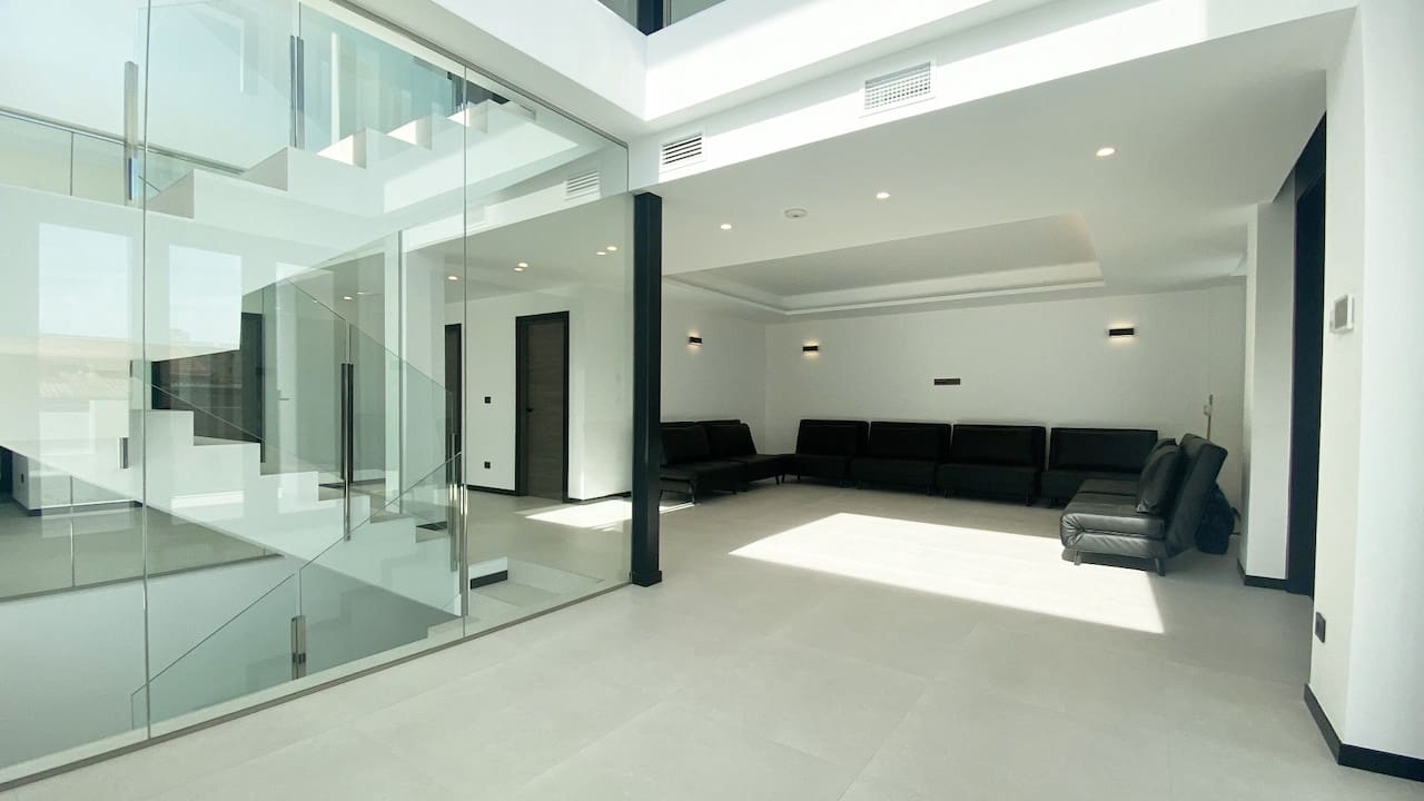 4 soveværelse Villa til salg i Torrevieja med swimmingpool - € 1.595.000 (Ref: 7495944)