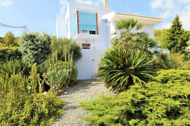 4 slaapkamer Villa te koop in Pedreguer met zwembad - € 650.000 (Ref: 7664297)